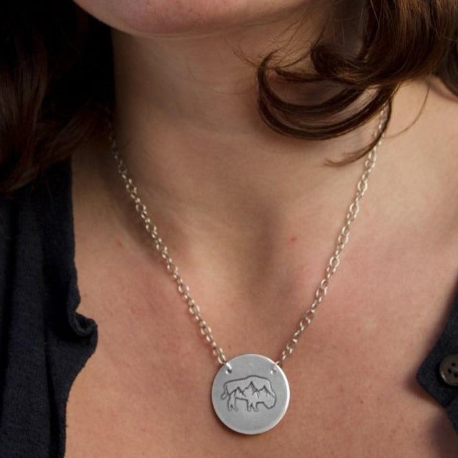 Buffalo design on disk -Necklace on chain in matte silver