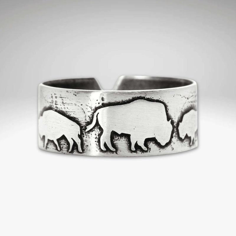 Bison Circles Adjustable Ring