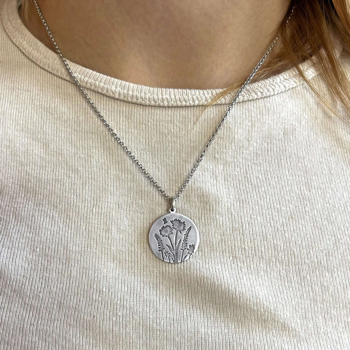Bee in the Flowers Necklace - Daphne Lorna