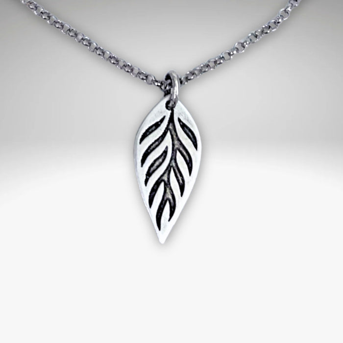 Feather Lite Necklace on chain - Daphne Lorna
