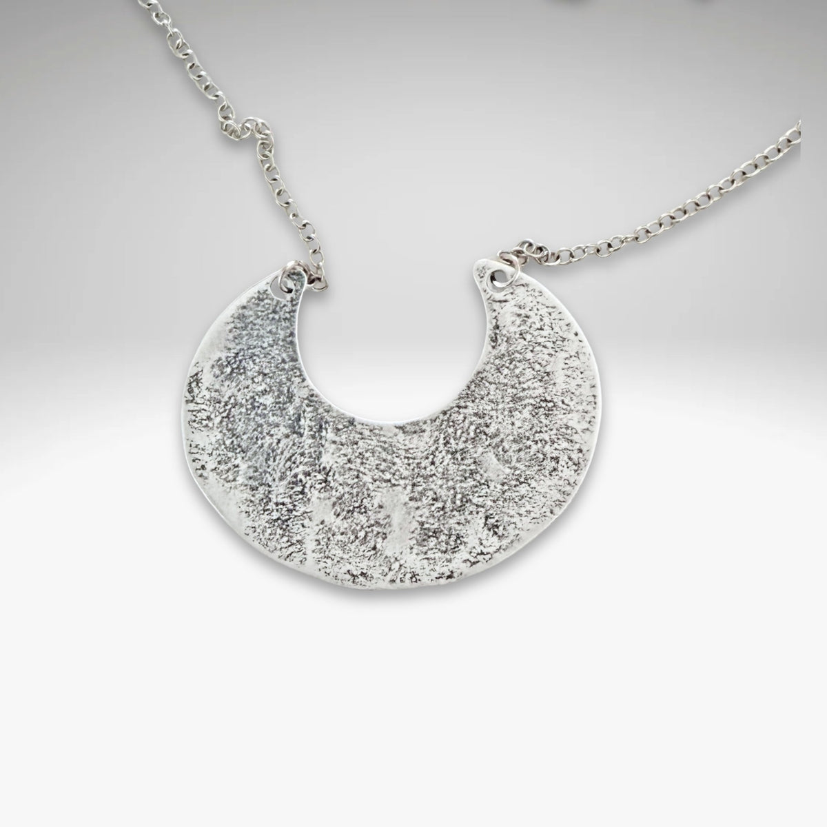 Scoop Necklace - Daphne Lorna