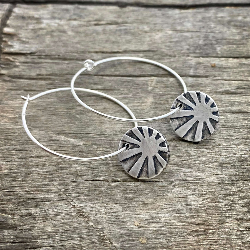 Mini Rays Hoop Earrings, Matte Silver, daphne lorna