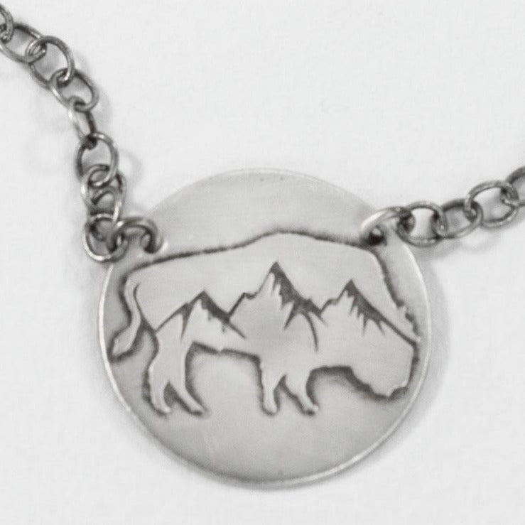Buffalo design on disk -Necklace on chain in matte silver