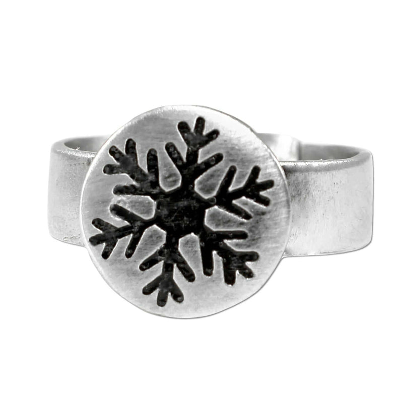 Beautiful snowflake design on a silver Snowflake Adjustable Ring, perfect for winter lovers and outdoor adventurers.